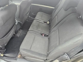 Обява за продажба на Toyota Corolla verso 2.2 верига ~4 999 лв. - изображение 9
