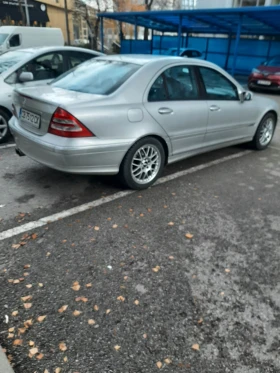Mercedes-Benz C 200 - 2400 € / 4693.99 лв. - 22780469 3