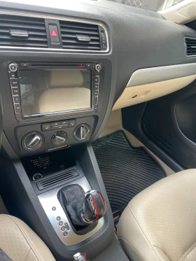 VW Jetta - 5000 € / 9779.15 лв. - 56040120 8