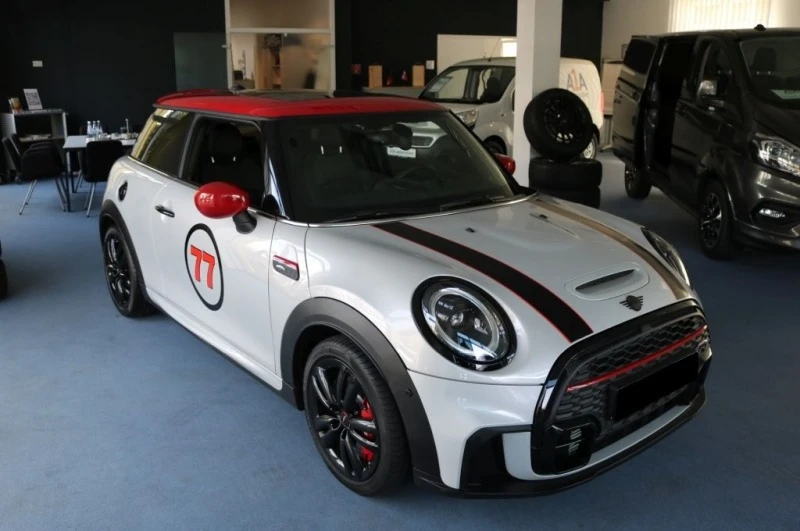 Mini John Cooper Works *TRIM*NAVI*LED*, снимка 1 - Автомобили и джипове - 45095227