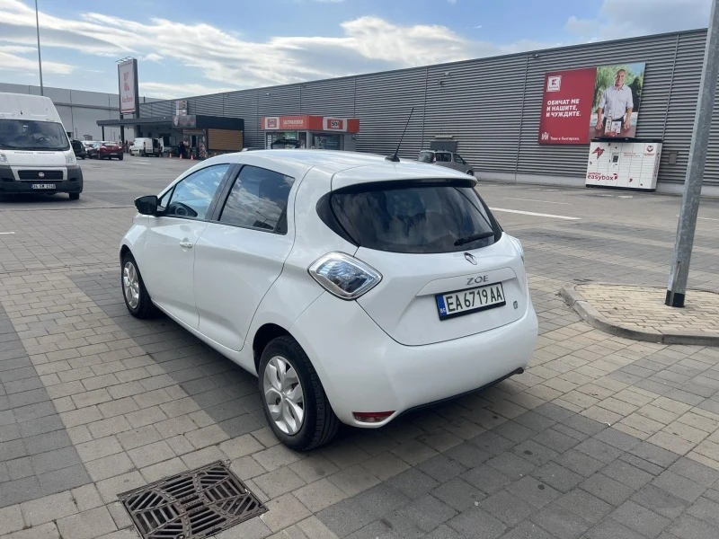 Renault Zoe Q210, снимка 4 - Автомобили и джипове - 48195184