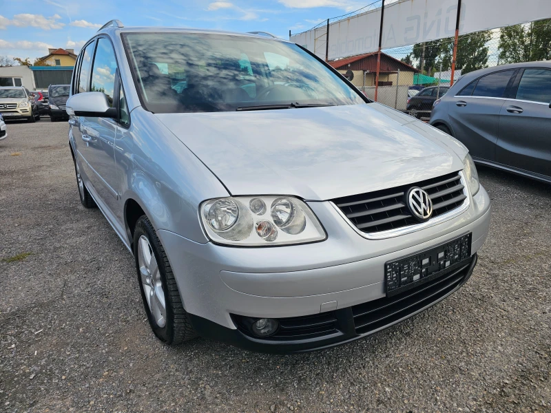 VW Touran 1, 9TDI  AUTOMAT, снимка 3 - Автомобили и джипове - 47533935