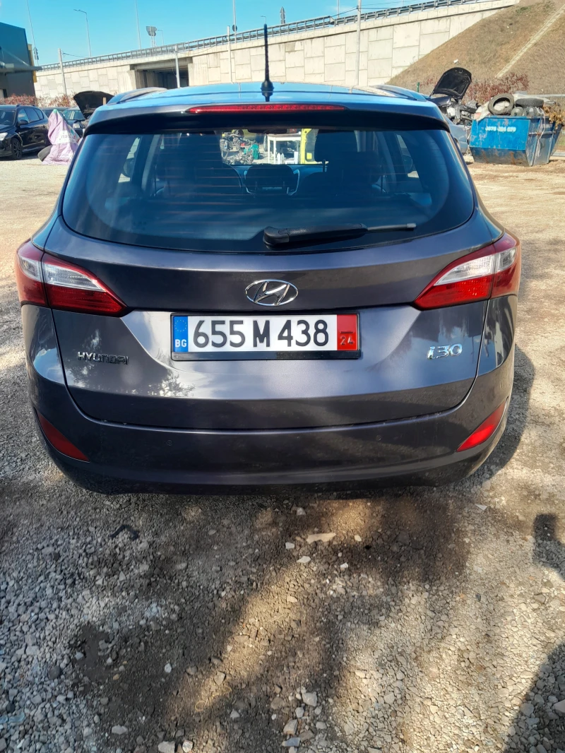 Hyundai I30 1.6 DOHC-120к.с., снимка 5 - Автомобили и джипове - 47582286