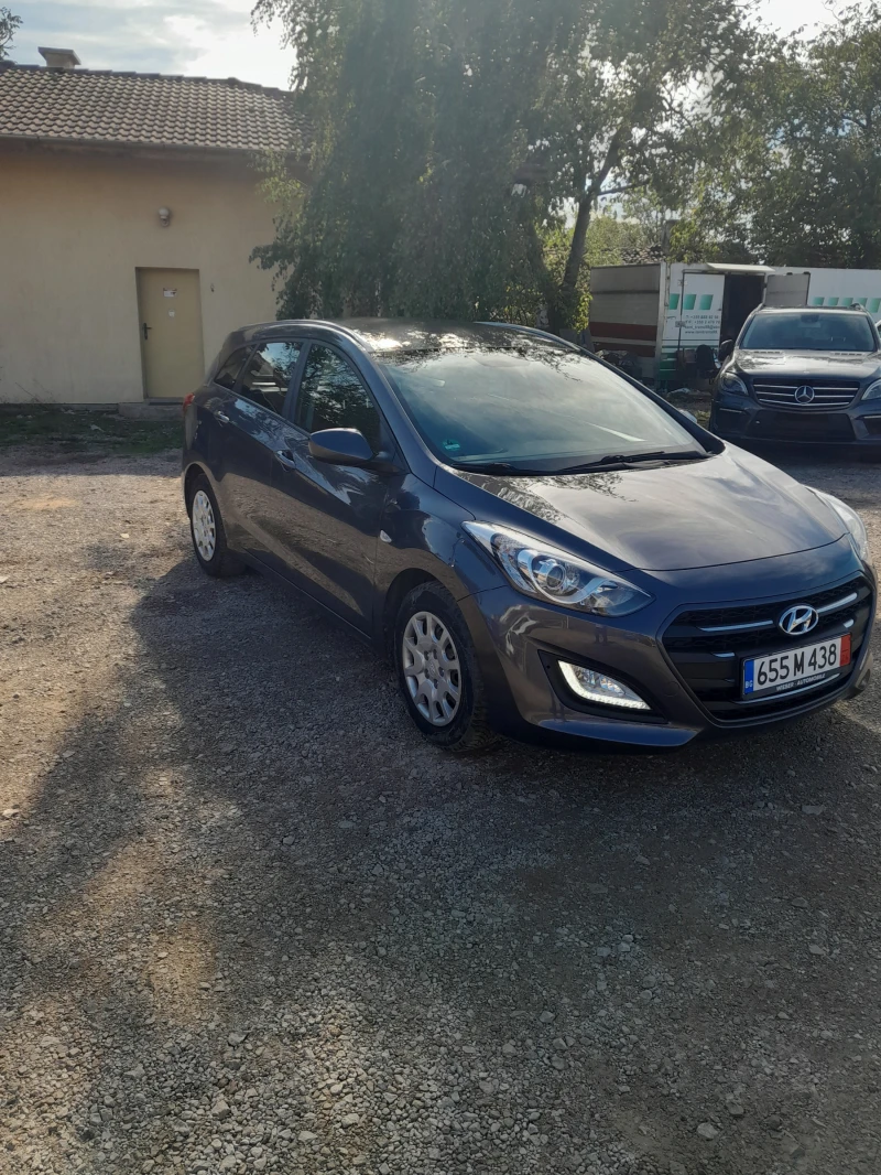 Hyundai I30 1.6 DOHC-120к.с., снимка 4 - Автомобили и джипове - 47582286