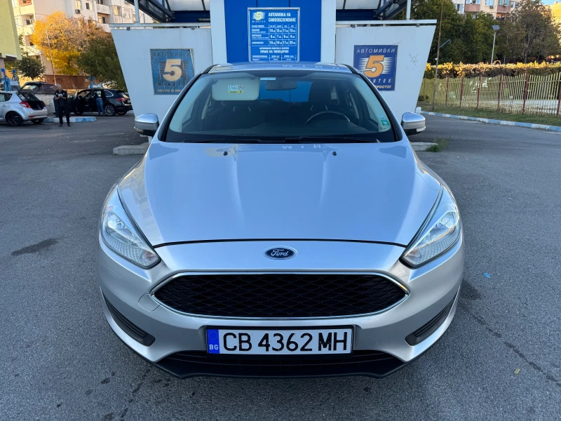 Ford Focus Ecoboost, снимка 8 - Автомобили и джипове - 47728744