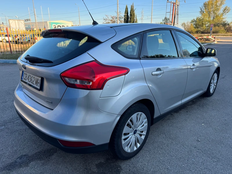 Ford Focus Ecoboost, снимка 5 - Автомобили и джипове - 47728744