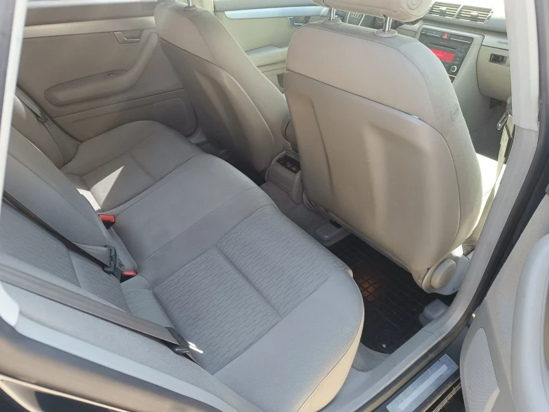 Audi A4, снимка 12 - Автомобили и джипове - 52477771