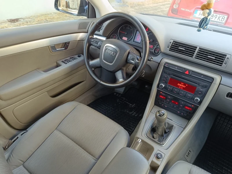 Audi A4, снимка 13 - Автомобили и джипове - 52477771