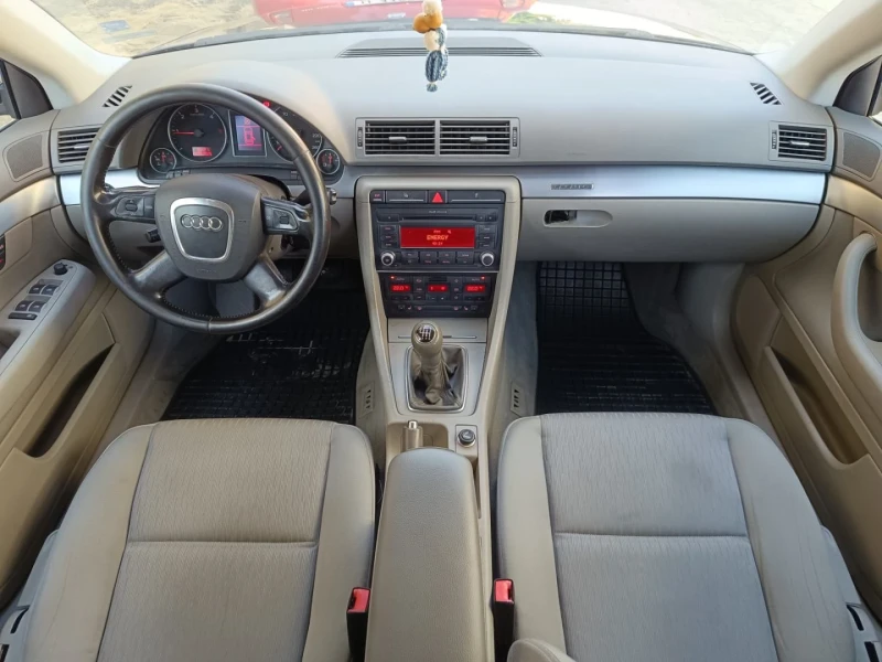 Audi A4, снимка 16 - Автомобили и джипове - 52477771