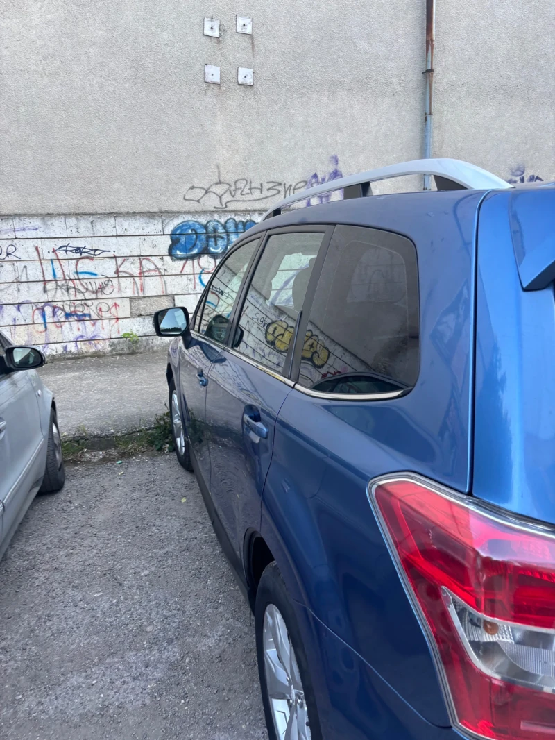 Subaru Forester, снимка 10 - Автомобили и джипове - 51630046