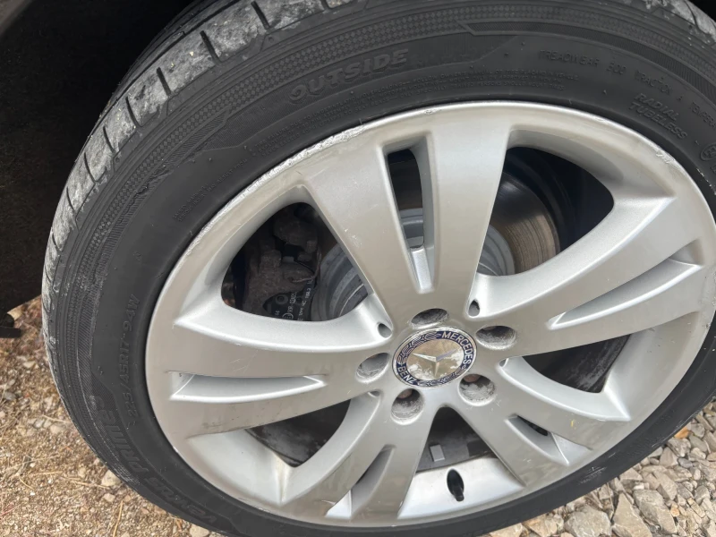 Mercedes-Benz C 220 Avantgarde, снимка 10 - Автомобили и джипове - 51486344