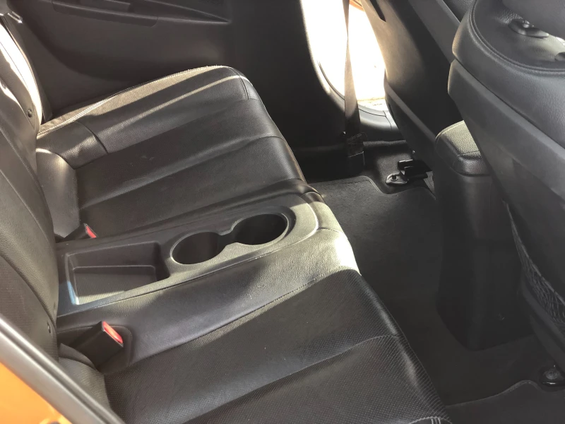 Hyundai Veloster  TURBO, снимка 9 - Автомобили и джипове - 52416051