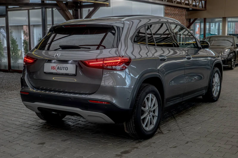 Mercedes-Benz GLA 180 d/Virtual/Панорама/Подгрев/Thermatic/8g Tronic, снимка 5 - Автомобили и джипове - 52711846