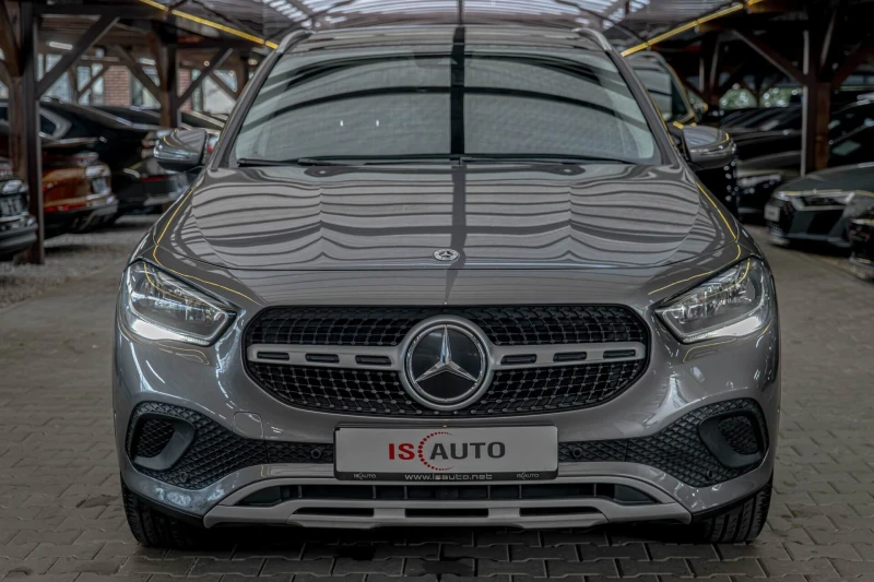Mercedes-Benz GLA 180 d/Virtual/Панорама/Подгрев/Thermatic/8g Tronic
