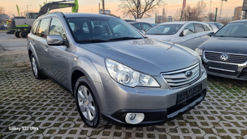 Subaru Outback 2.5i Executive кожа камера нави keyless