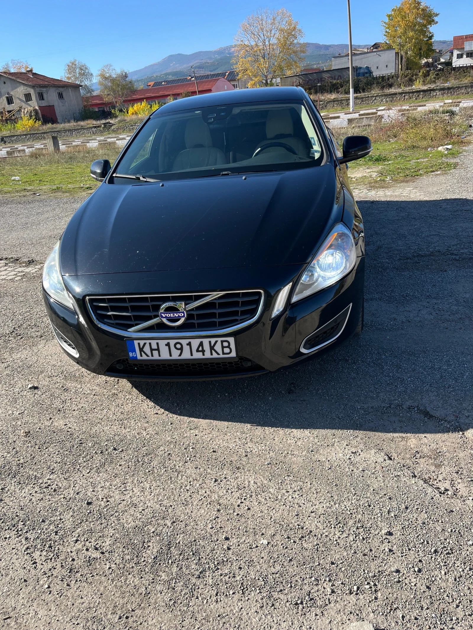 Volvo V60, снимка 1