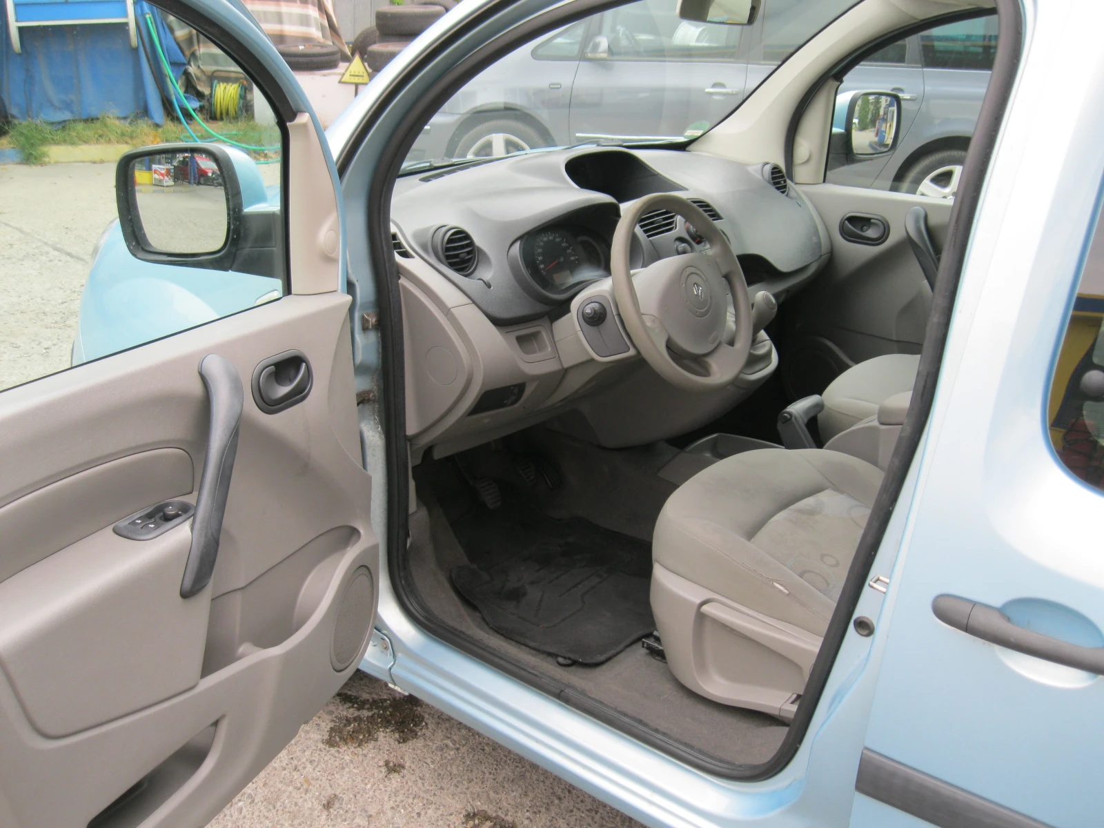 Renault Kangoo Happy Family | Mobile.bg — изображение 16