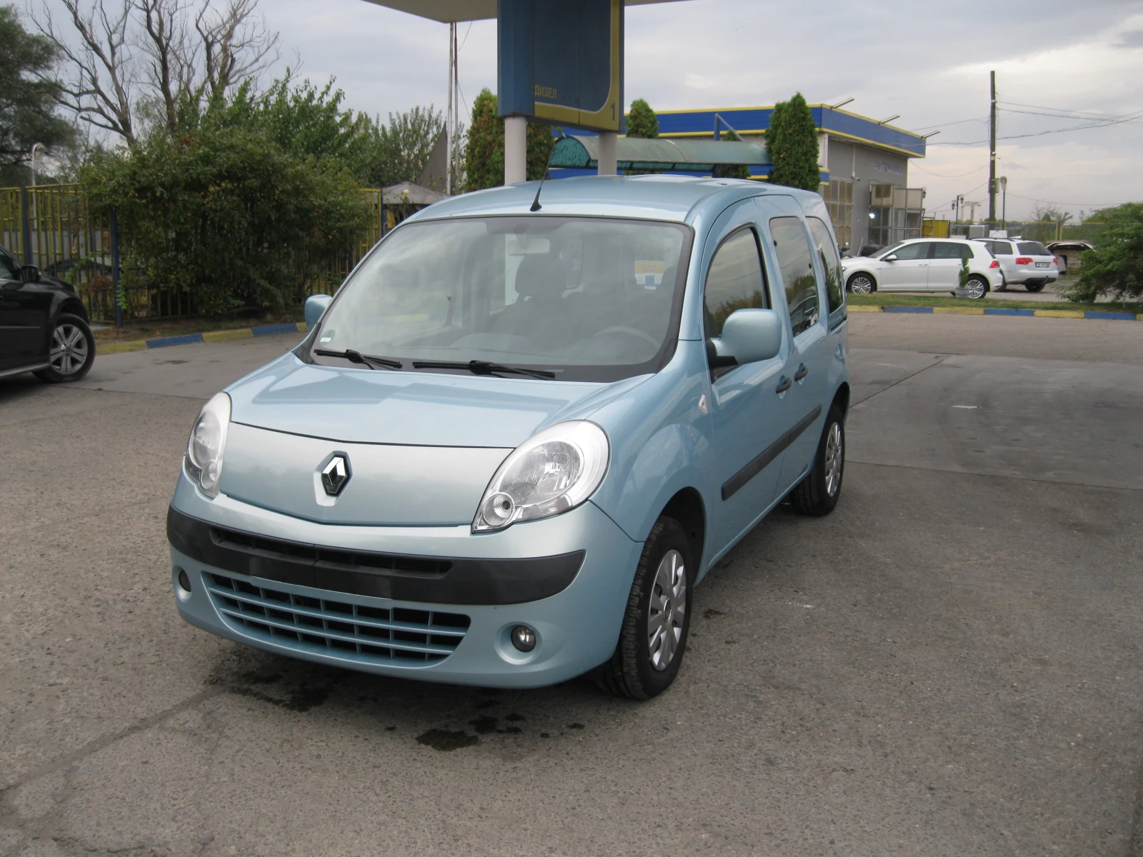 Renault Kangoo Happy Family - изображение 2