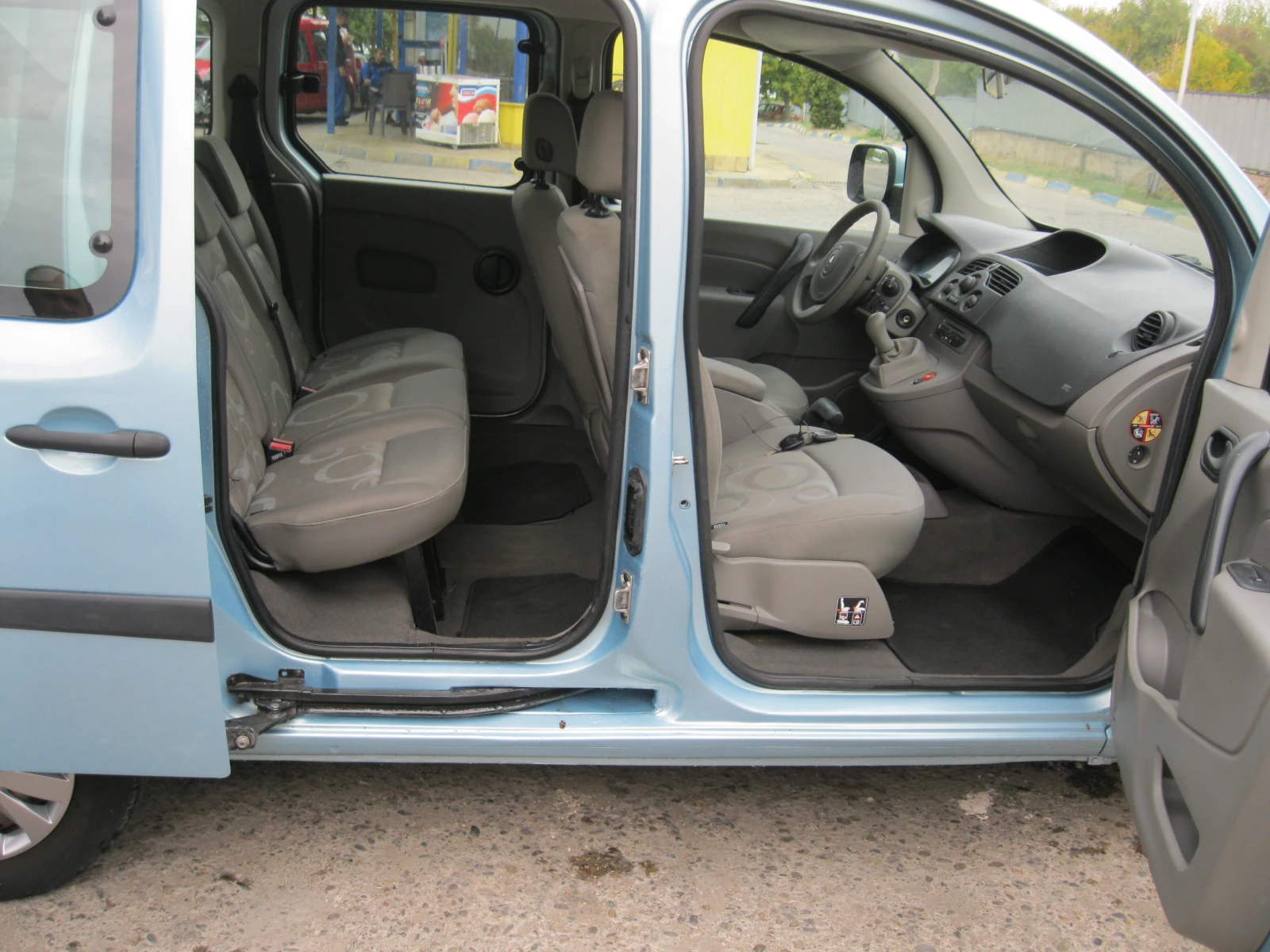 Renault Kangoo Happy Family | Mobile.bg — изображение 14