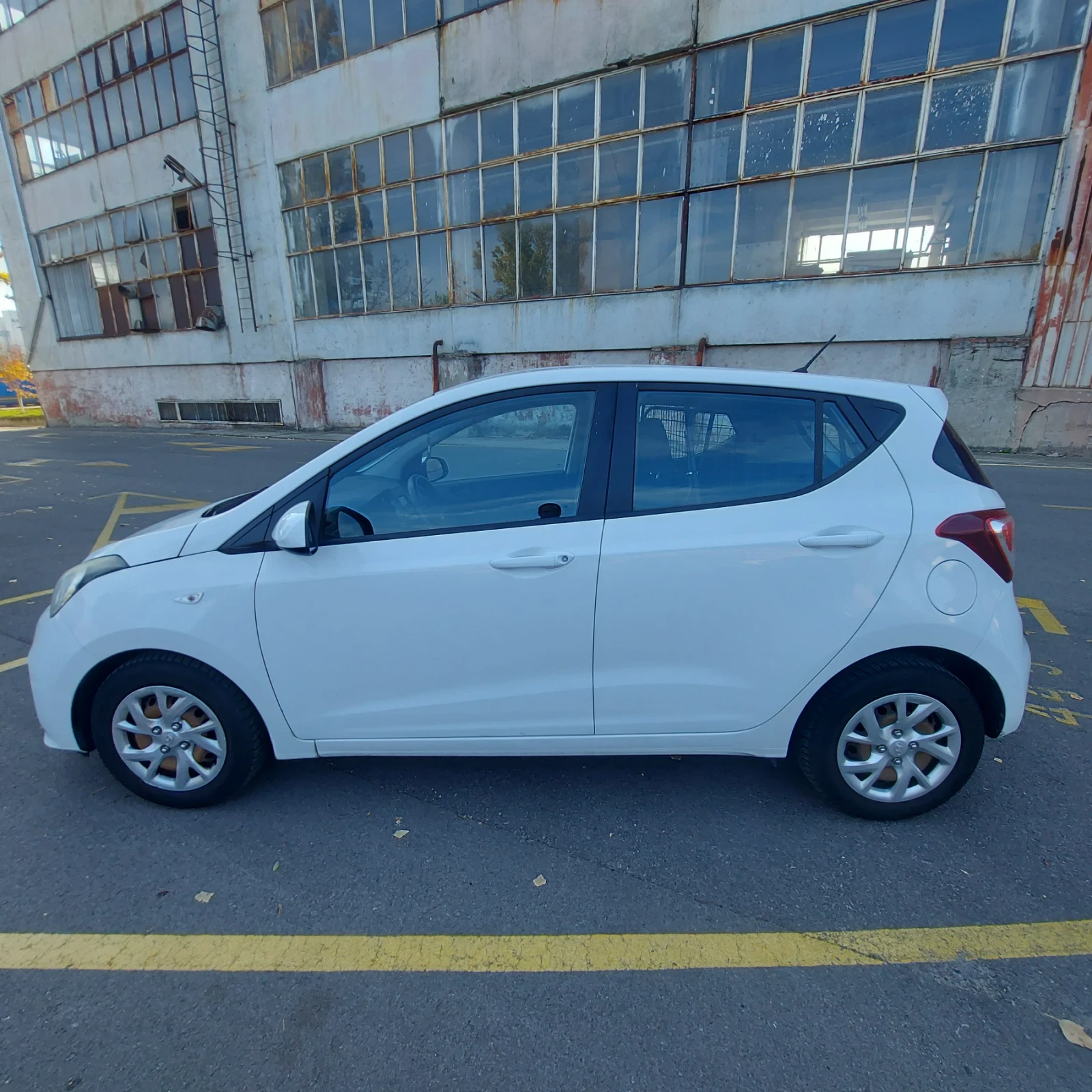 Hyundai I10 1.0 ГАЗ/БЕНЗИН  - изображение 7