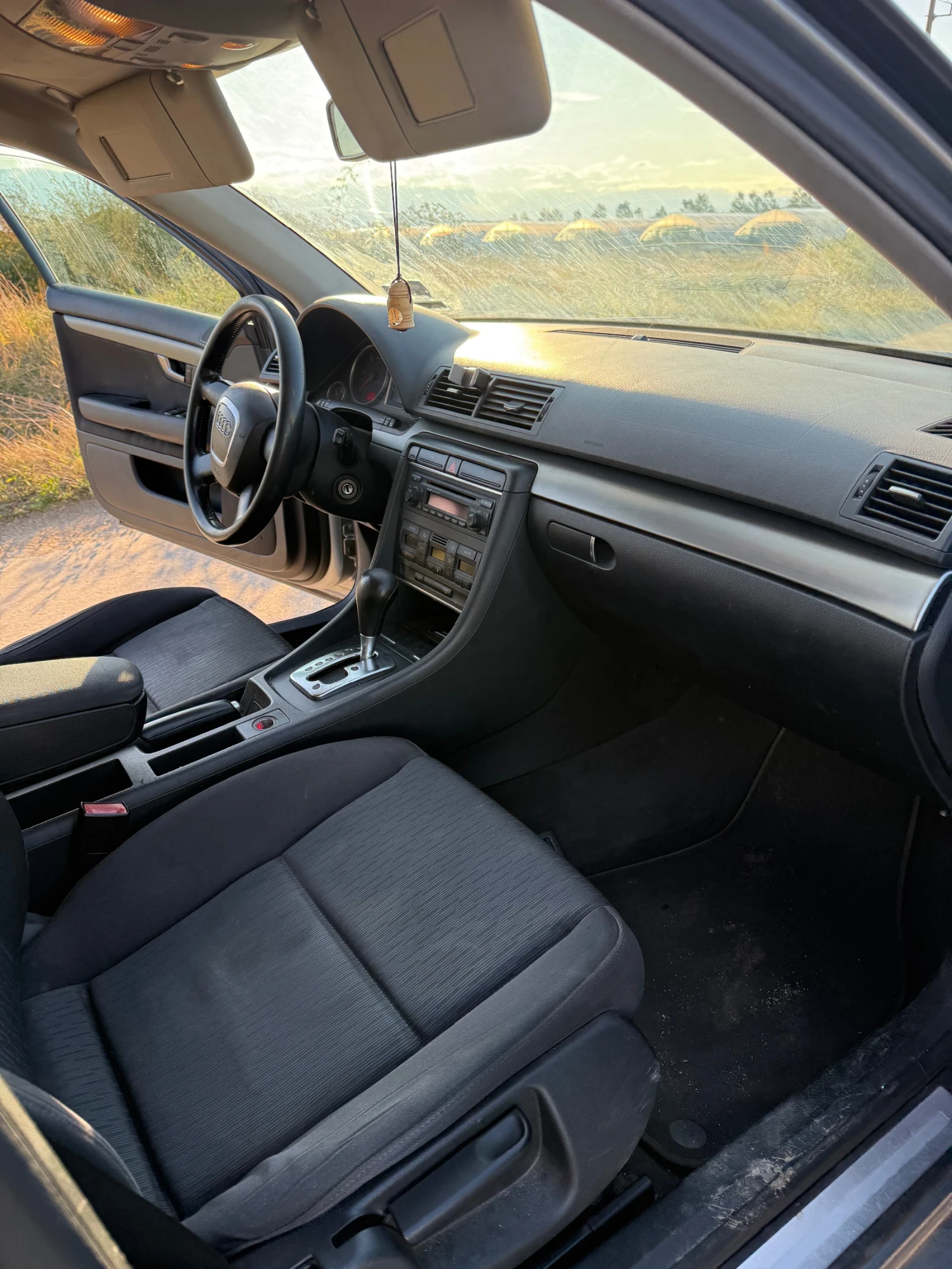 Audi A4 2.0TDI - изображение 8