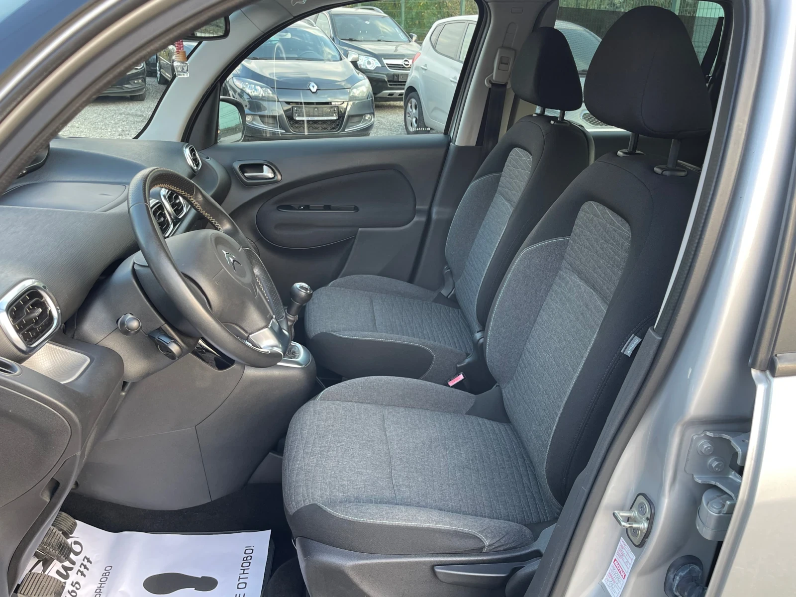 Citroen C3 Picasso 1.6BLUEHDI-EXCLUSIVE-LED-АВТОПИЛОТ - изображение 10