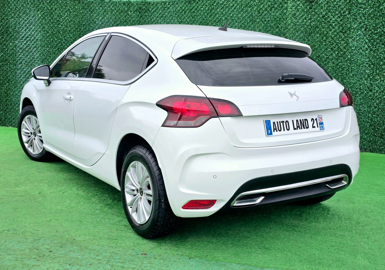 DS DS 4 1.6BlueHDI* 120кс* AUTOMATIC* Euro-6 - изображение 7
