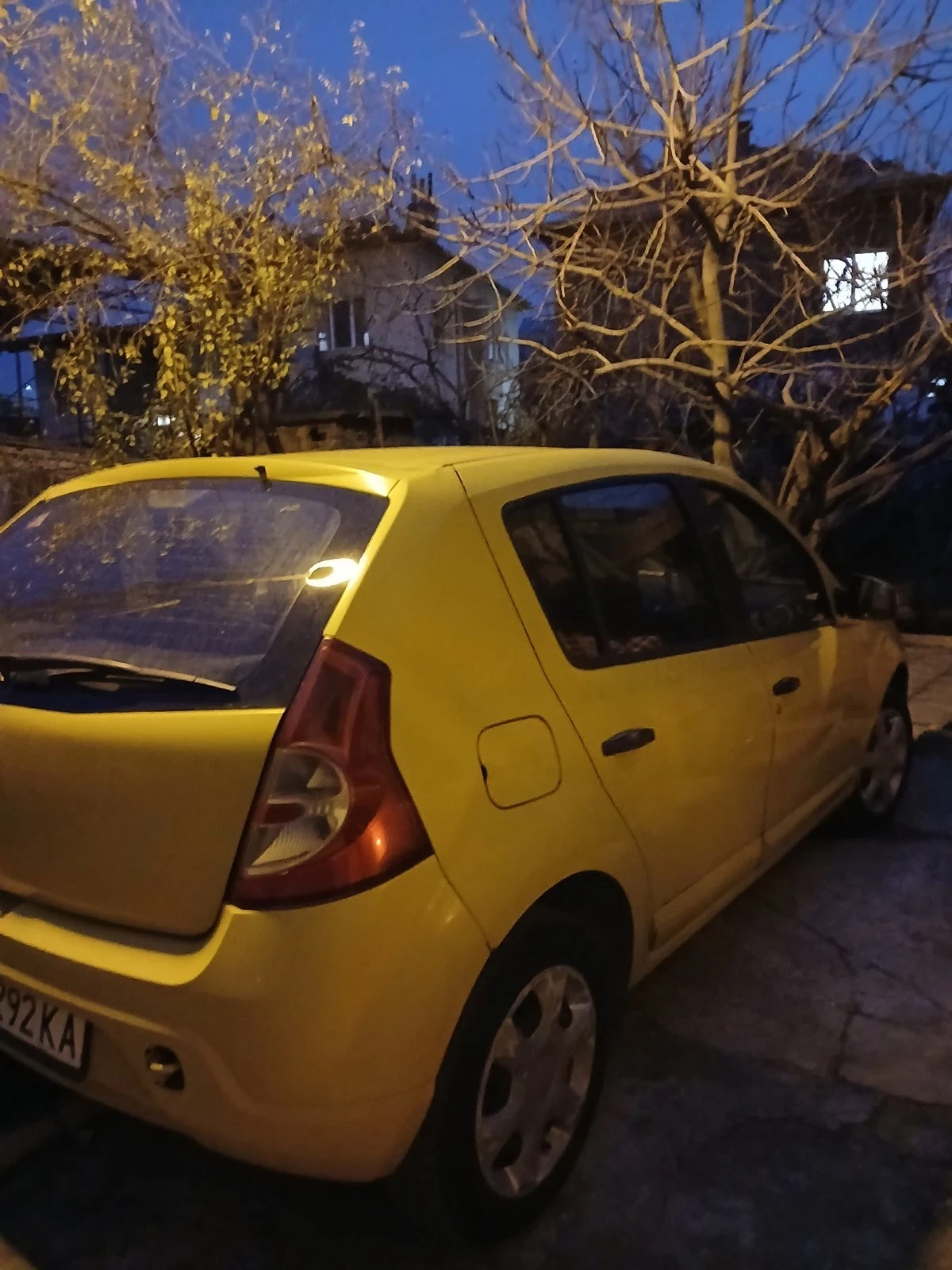 Dacia Sandero 1.2 Газ/бензин - изображение 3