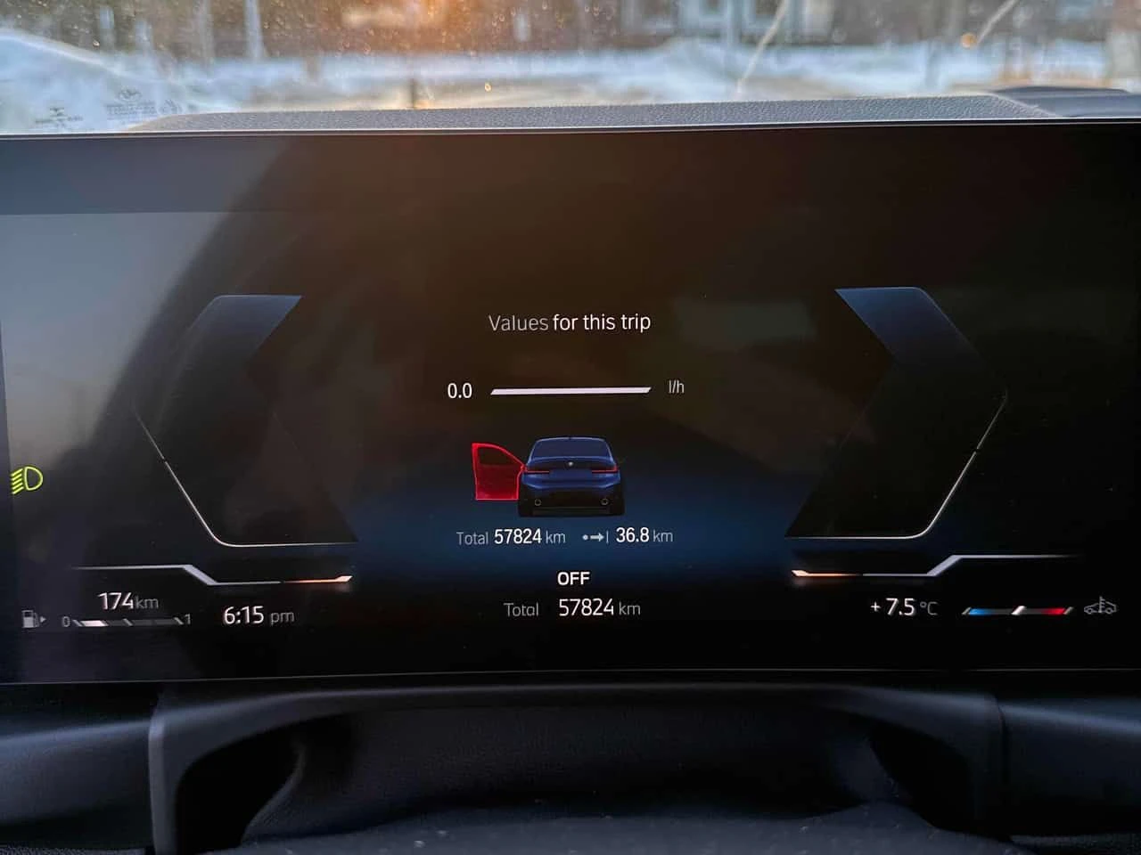 BMW 330 i xDrive M PACK/ CARFAX/ПОДГРЕВИ/ШИБИДАХ  - изображение 8