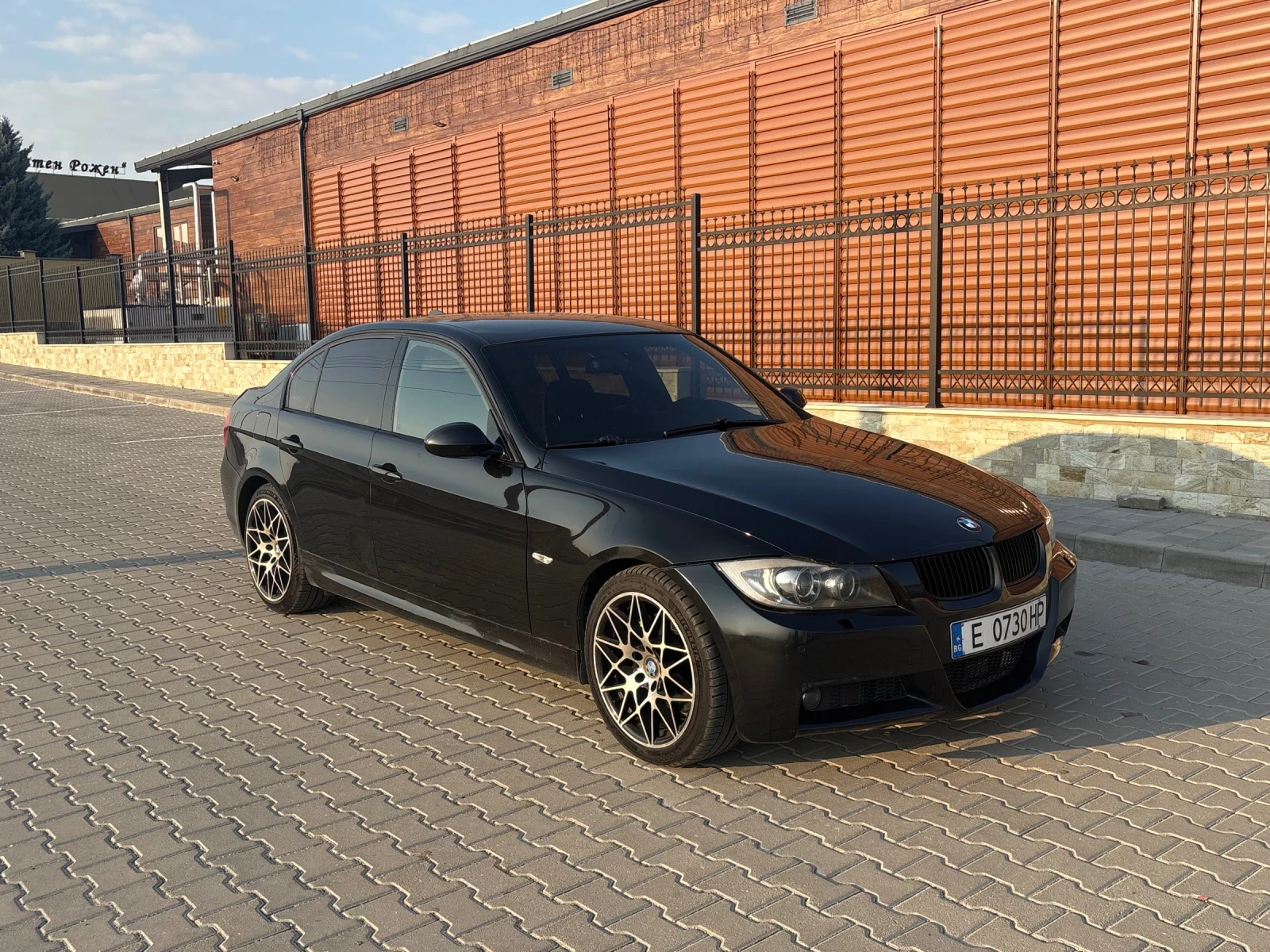 BMW 330 xDrive/keyless/m-tech, снимка 4 - Автомобили и джипове - 53747982