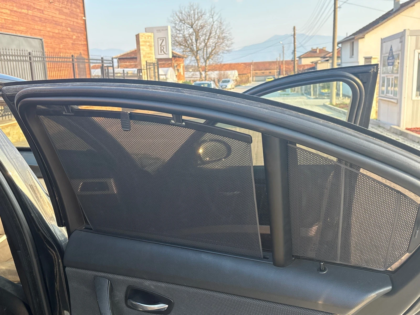 BMW 330 xDrive/keyless/m-tech, снимка 16 - Автомобили и джипове - 53747982