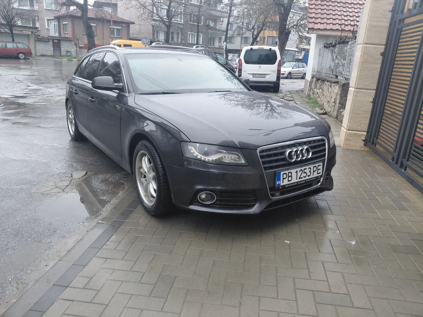 Audi A4 + сменени вериги