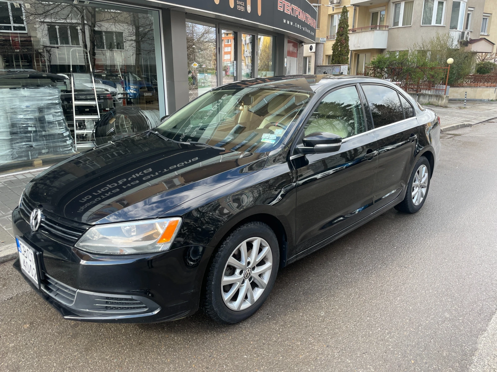 VW Jetta, снимка 2 - Автомобили и джипове - 54099449