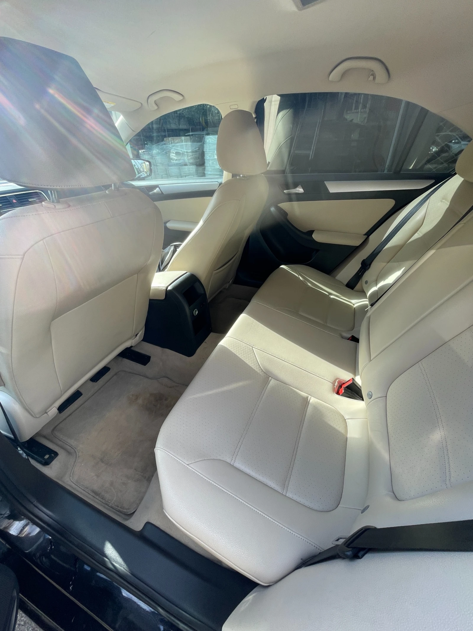 VW Jetta, снимка 6 - Автомобили и джипове - 54099449