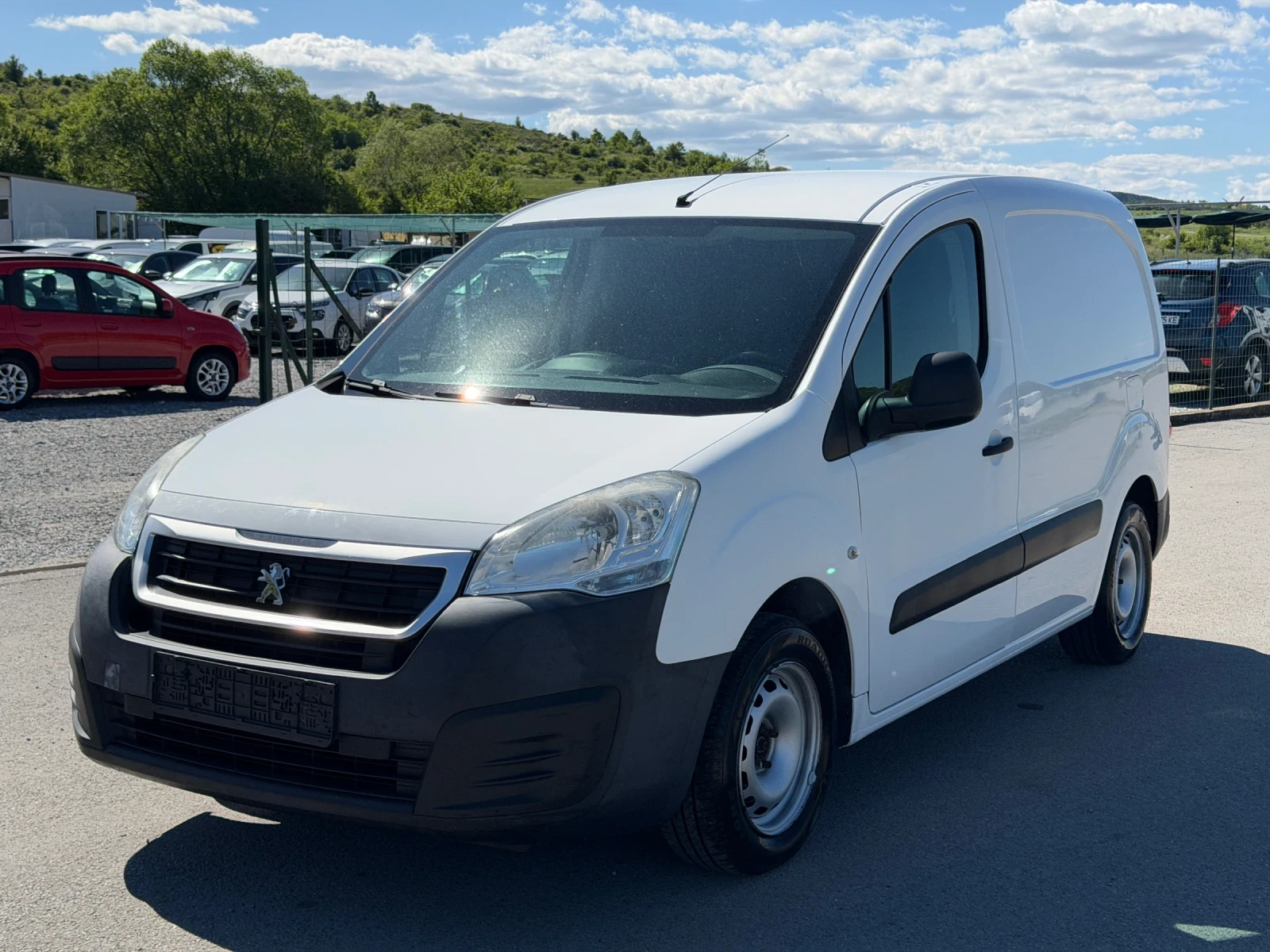 Peugeot Partner 1.6 HDI, снимка 3 - Автомобили и джипове - 54554383