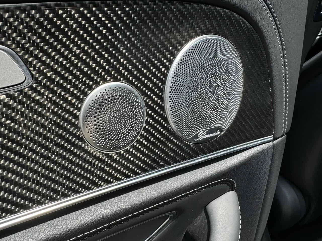 Mercedes-Benz E 63 AMG S / 360 / DIS /3D BURMESTER / HUD / АВТОКРЕДИТ , снимка 12 - Автомобили и джипове - 54639363