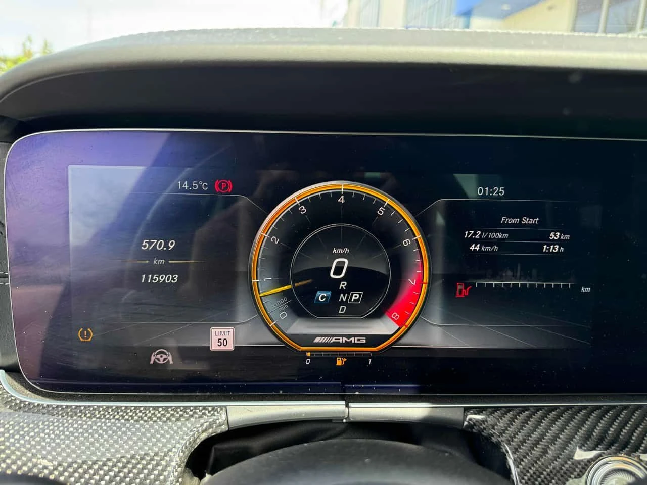 Mercedes-Benz E 63 AMG S / 360 / DIS /3D BURMESTER / HUD / АВТОКРЕДИТ , снимка 8 - Автомобили и джипове - 54639363