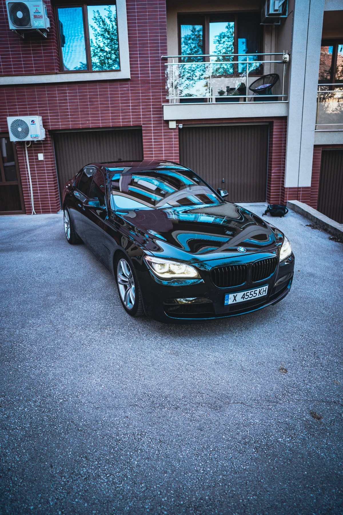 BMW 740 D Facelift Full екстри, снимка 4 - Автомобили и джипове - 54801280