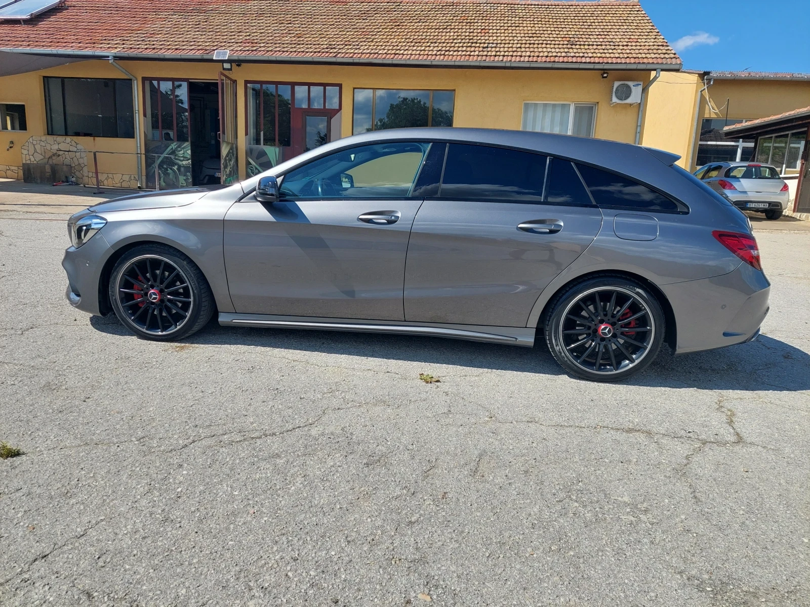 Mercedes-Benz CLA 200 AMG SHOOTING BRAKE, снимка 5 - Автомобили и джипове - 54915695