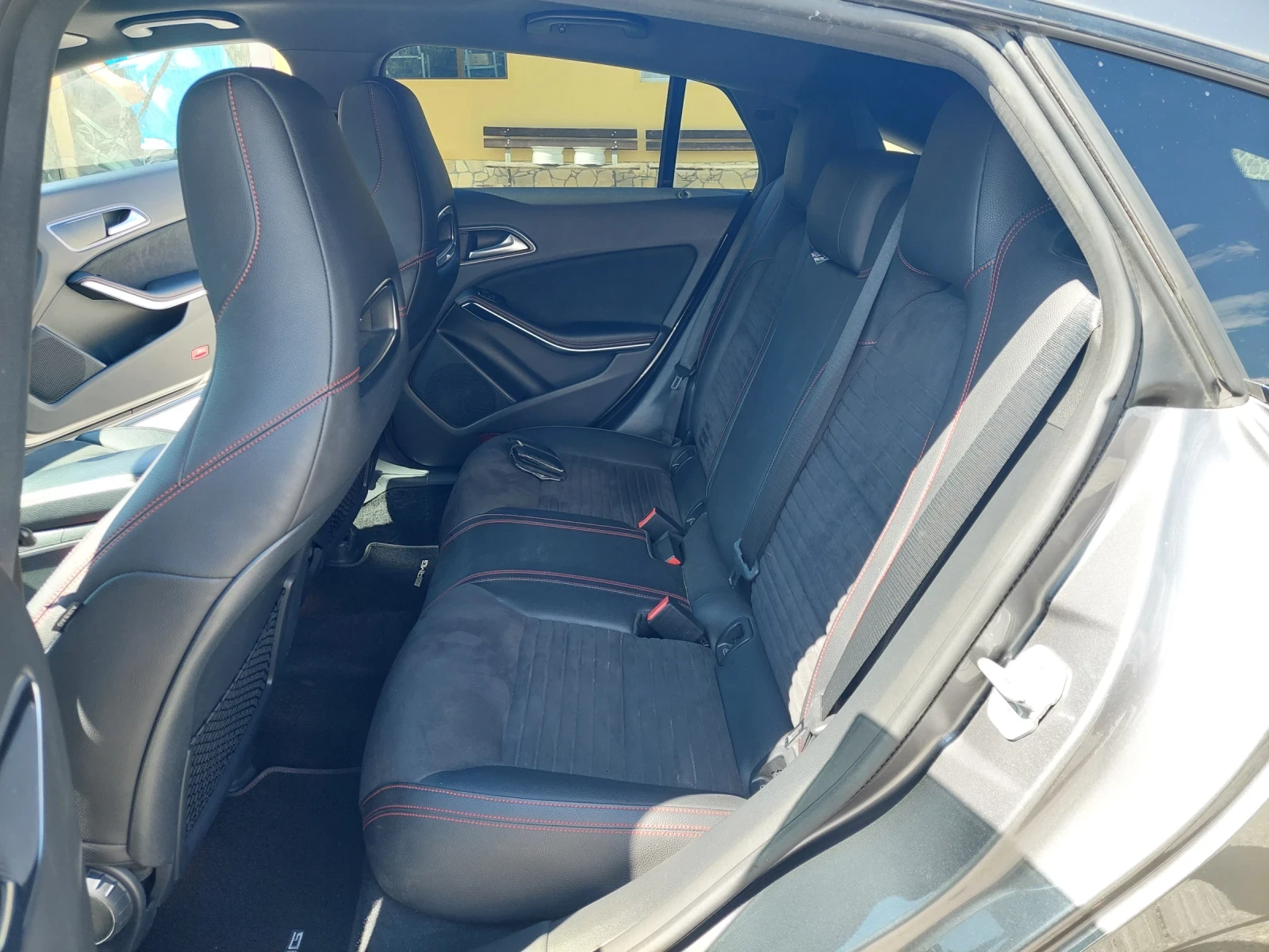 Mercedes-Benz CLA 200 AMG SHOOTING BRAKE, снимка 11 - Автомобили и джипове - 54915695