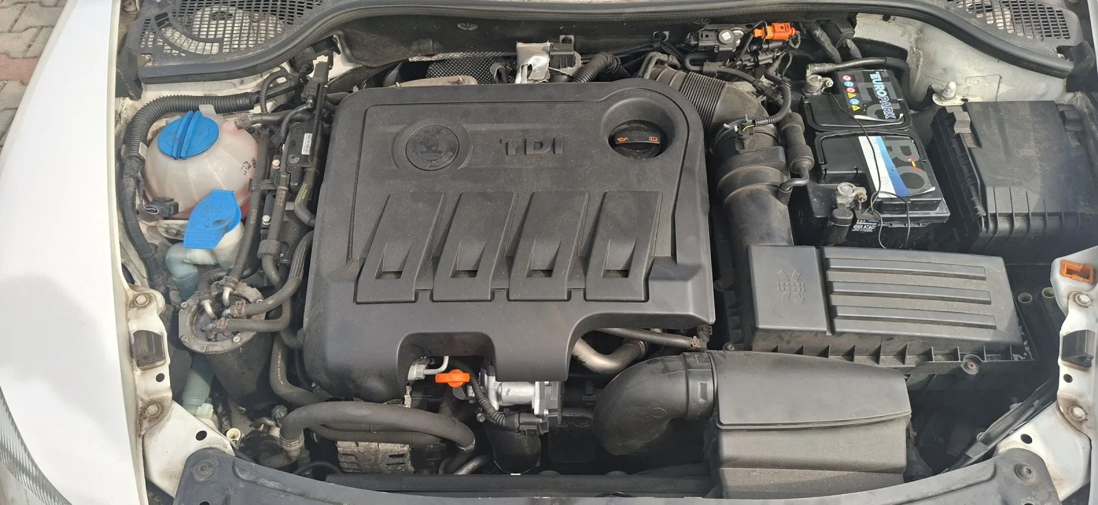 Skoda Octavia 2.0TDI, снимка 11 - Автомобили и джипове - 54955974