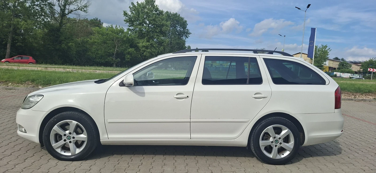 Skoda Octavia 2.0TDI, снимка 4 - Автомобили и джипове - 54955974