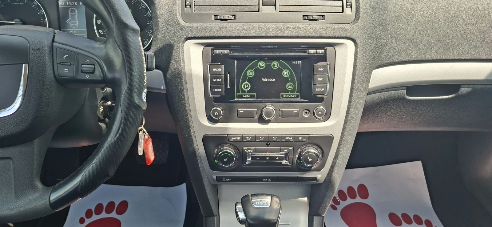 Skoda Octavia 2.0TDI, снимка 13 - Автомобили и джипове - 54955974