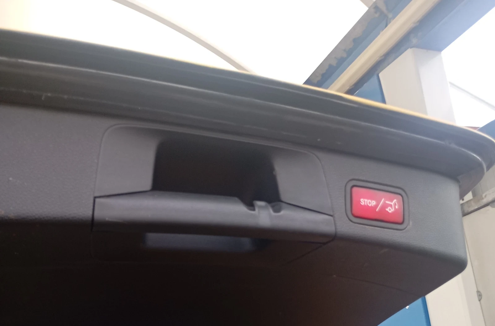 Mercedes-Benz C 220 Avangarde, снимка 17 - Автомобили и джипове - 55319062