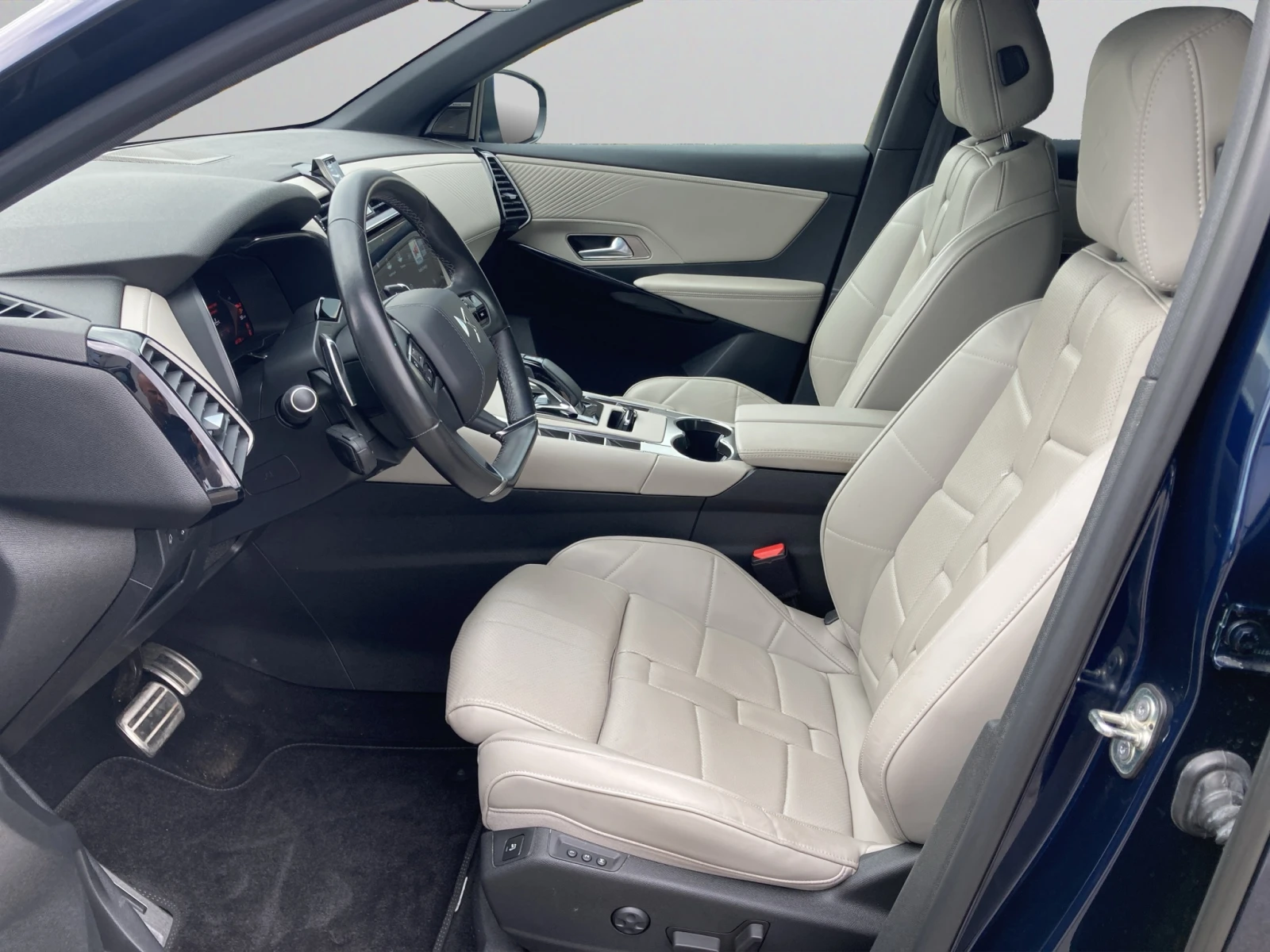 DS DS 7 OPERA E-TENSE 300 4X4 EAT8, снимка 9 - Автомобили и джипове - 55405666