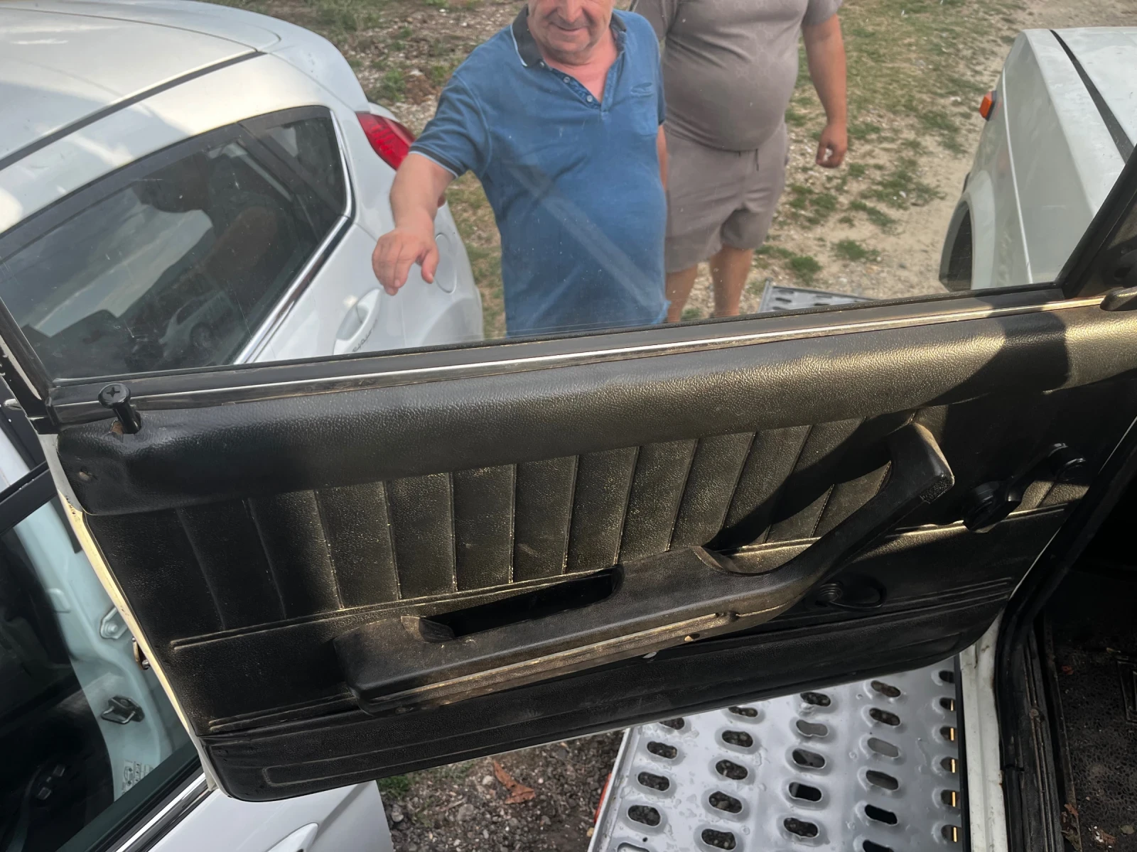Lada 2105 1300, снимка 3 - Автомобили и джипове - 55878400
