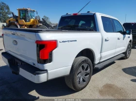 Ford F150 Lightning Flash 4WD SuperCrew 5.5' Box, снимка 4