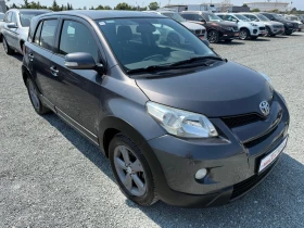 ����� �� �������� �� Toyota Urban Cruiser (KATO ����)