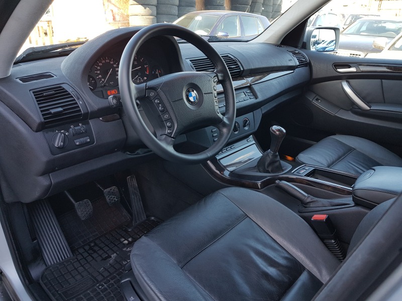 BMW X5 3.0 i бензин - 231 к.с. РЪЧКА ЛИЗИНГ, снимка 9 - Автомобили и джипове - 43987310
