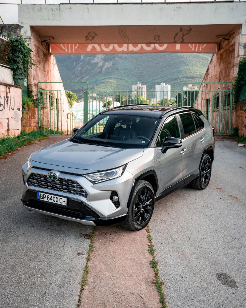 Toyota Rav4, снимка 1 - Автомобили и джипове - 46261582